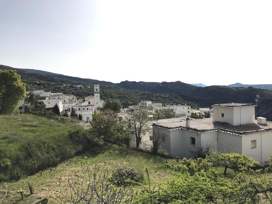 La Casa Rural De Paco Y Ana Villa Pitres Exterior foto