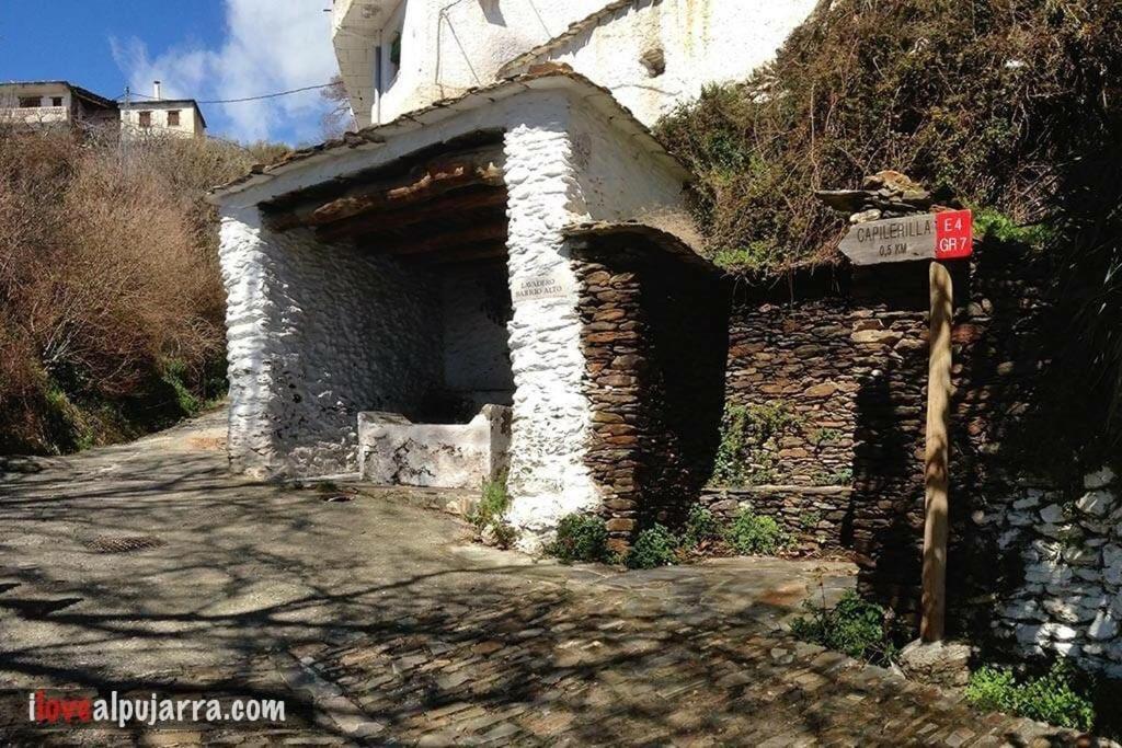 La Casa Rural De Paco Y Ana Villa Pitres Exterior foto